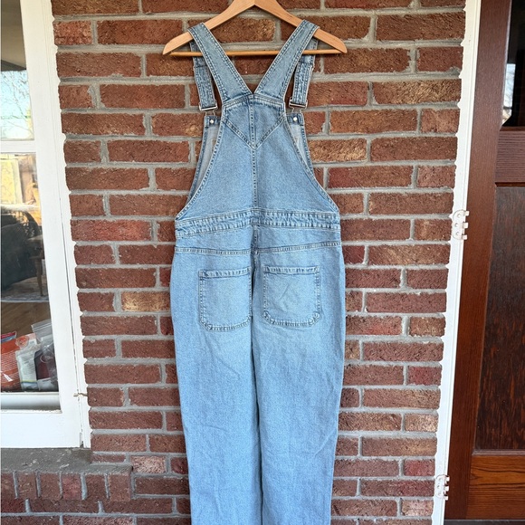 GAP Vintage Older Jean Denim Overalls. Size Medium. EUC - Picture 8 of 10